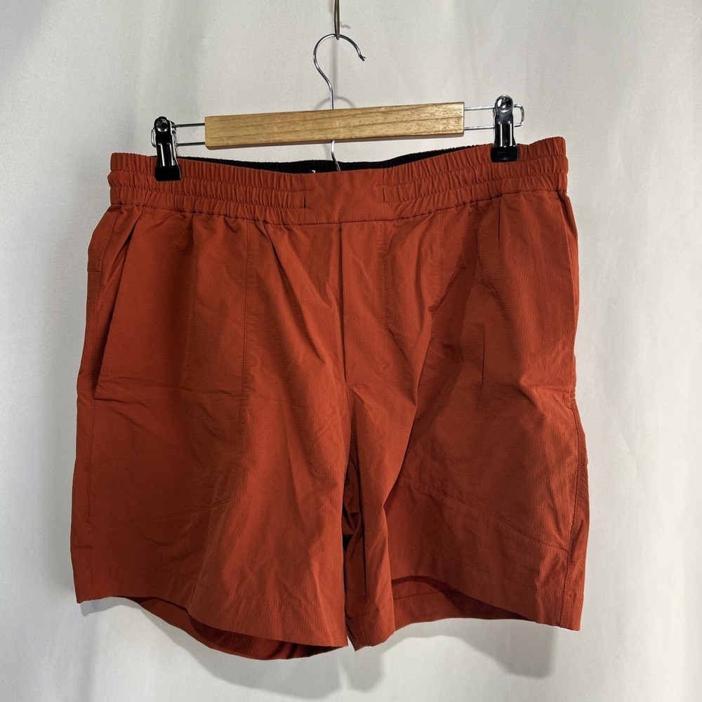 Lululemon Bowline 6" Shorts Mens L Orange Nylon Ripstop Drawstring Gym LM7ARRS